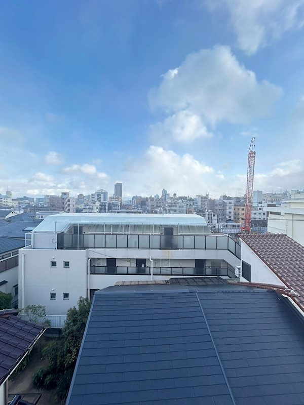 栄マンションの展望
