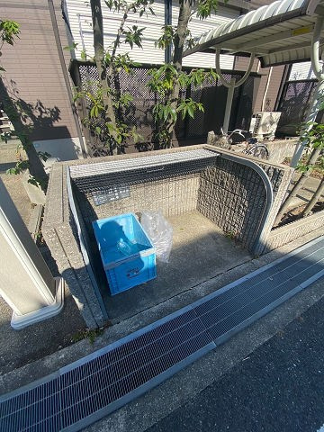 夙川イングスの外観
