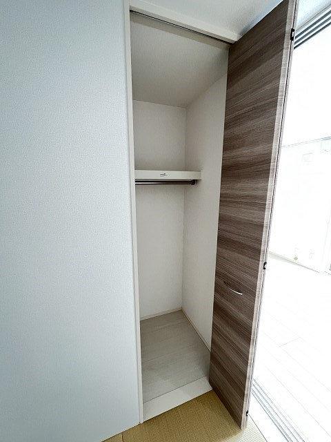 クレスタ