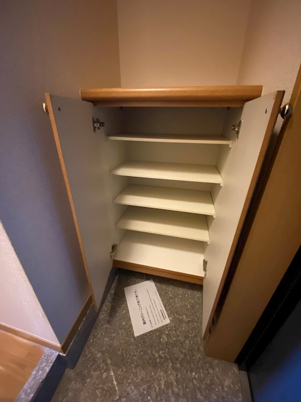 日神パレステージ三軒茶屋第２の収納