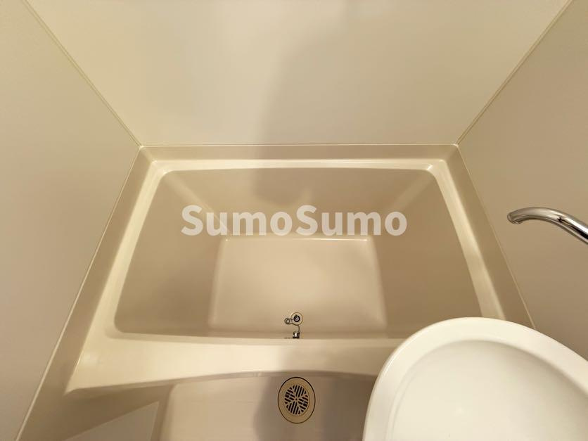レオパレスクレスト御影の浴室