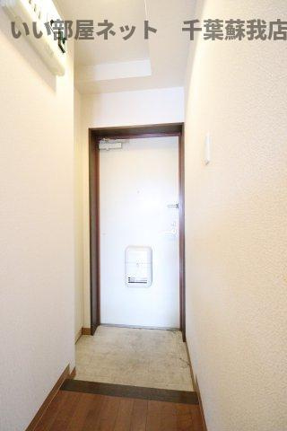 ヤマニビルの玄関|毎日通る玄関はこちらです
