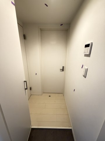 ルアナ新神戸の玄関