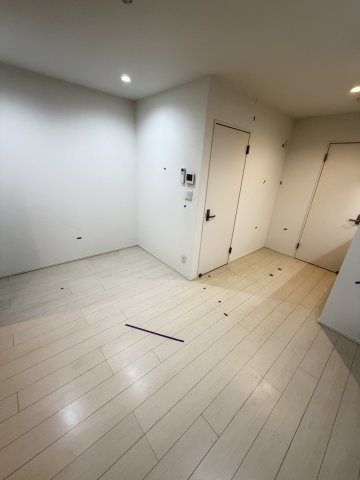 ルアナ新神戸の居間・リビング