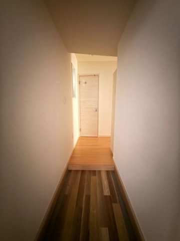 アビタ青木パークサイドの玄関