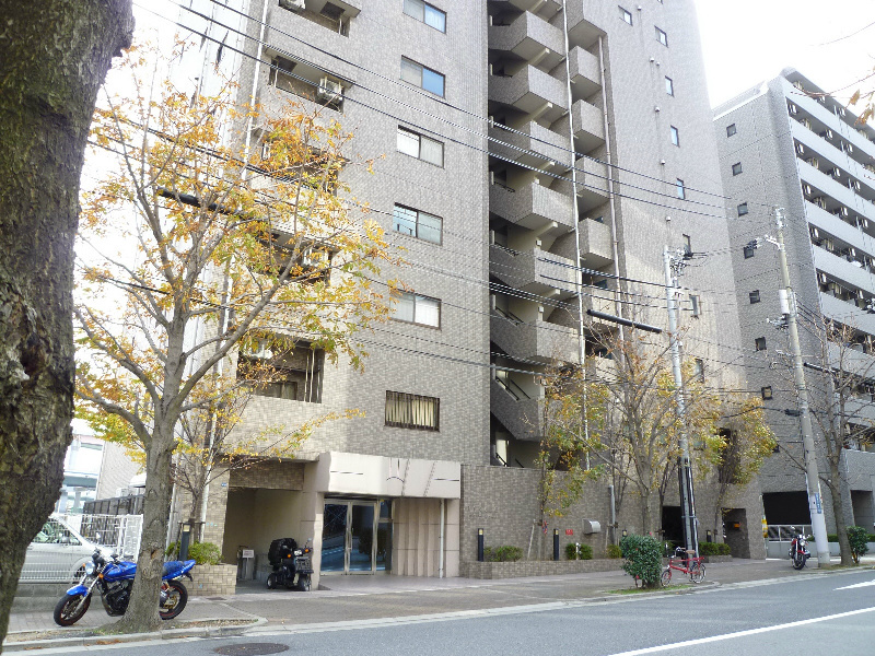 パルシオ三宮フラワーロードの外観
