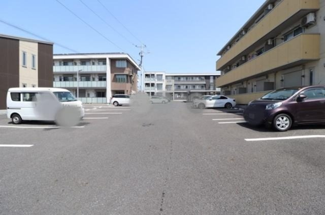 ＧＴ ａｓａｋｏの駐車場|駐車スペースもあります