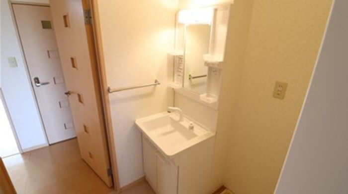 Ｆｒｅｙｊａの洗面所|コンパクトで使いやすい洗面所