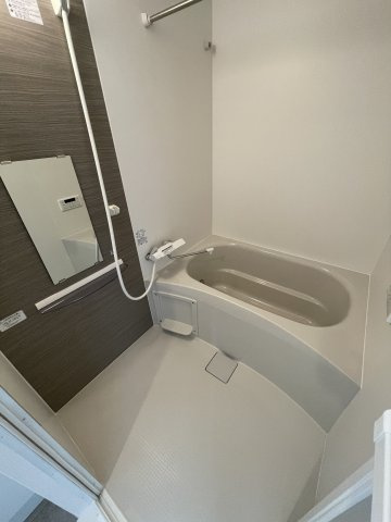 フォルモント須磨の浴室