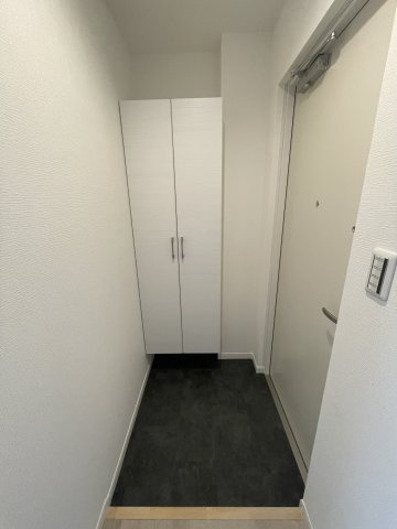 フォルモント須磨の玄関