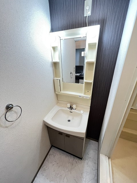 コンパニエロ北口の洗面所