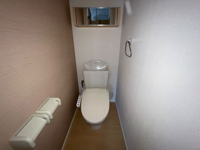 ヴィレッジコンフォート(Ｖｉｌｌａｇｅ　Ｃｏｍｆｏｒｔ）のトイレ|ゆったりとした空間のトイレです