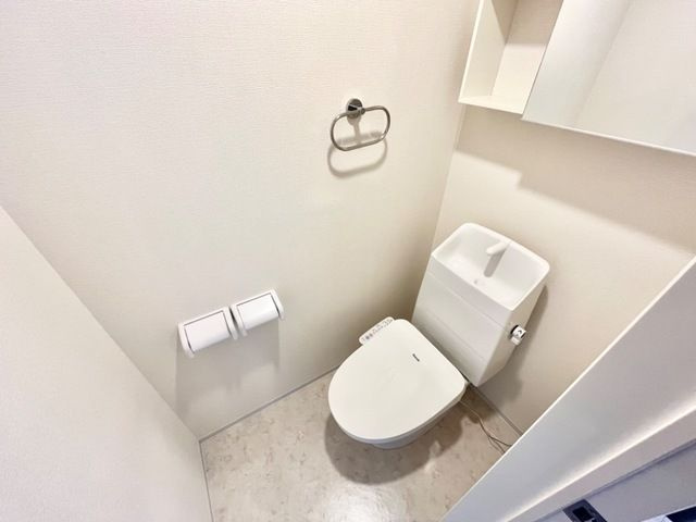 ラ・クラリエール（La Clairiere）のトイレ|コンパクトで使いやすいトイレです