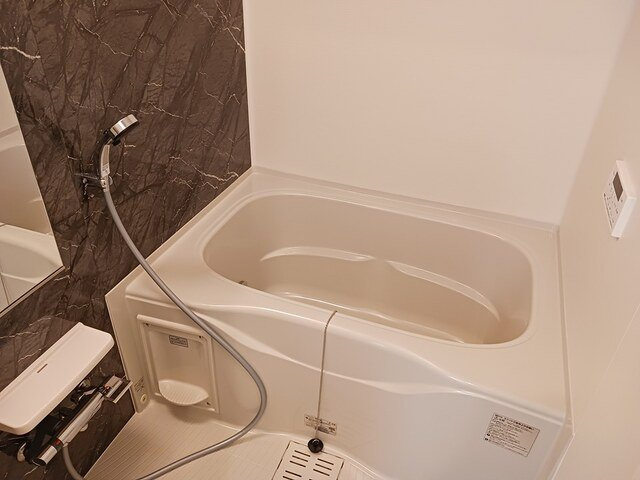 シャトンＡの浴室