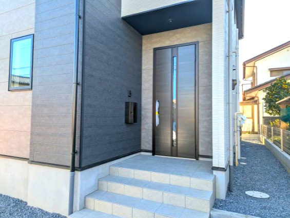 水戸市平須町　16期の玄関|玄関です。玄関は住まいの（顔）です～新しい生活を新しい家で～