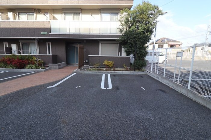 モン レーヴの駐車場|駐車場