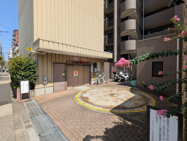ダイアパレス京成曳舟の駐車場