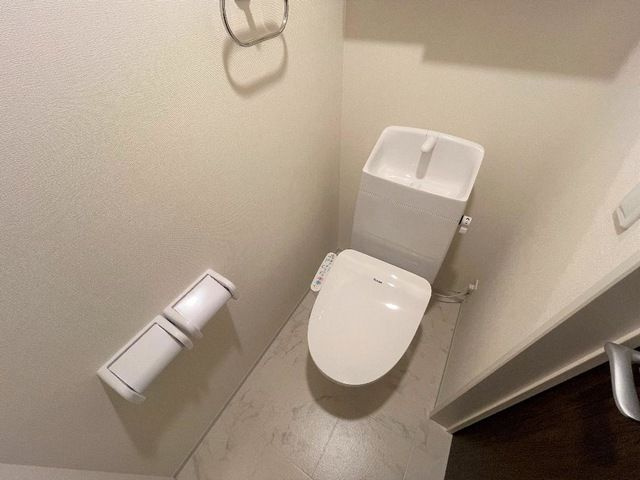 シャルールのトイレ