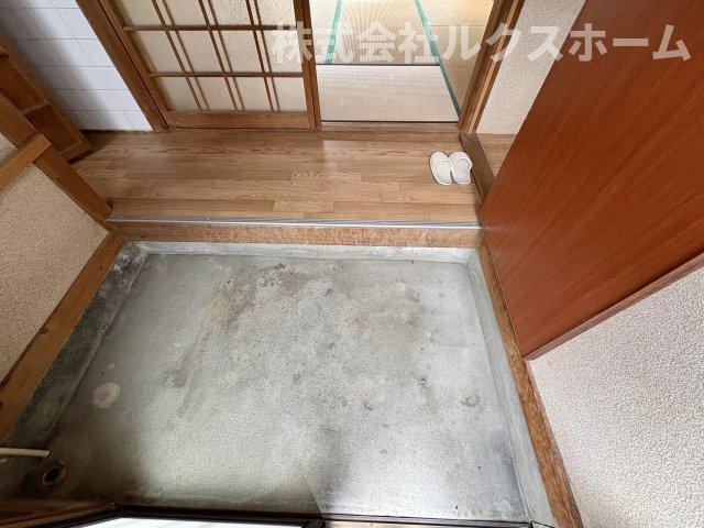 三島　長屋住宅の玄関