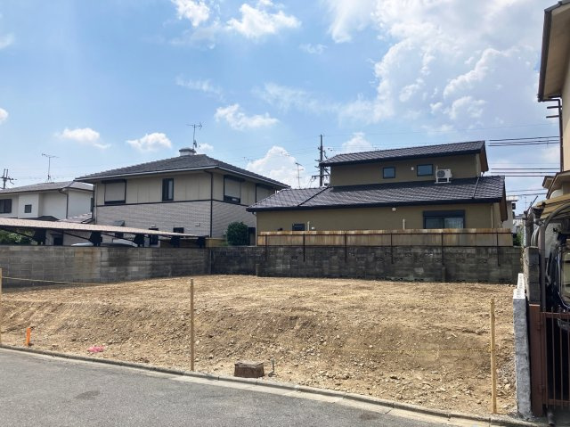 【外観】 | 下津林六反田 売土地 | 北側　前道約6ｍ　　間口 約14.17ｍ　