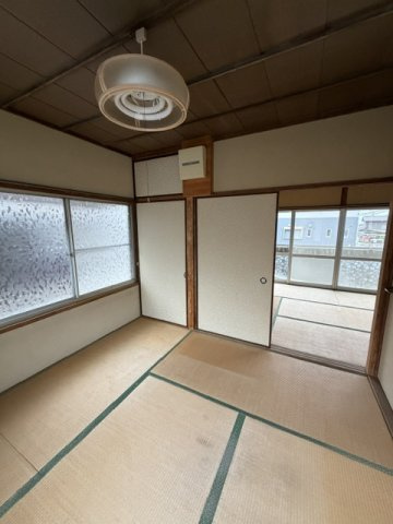 大字徳山一戸建ての和室