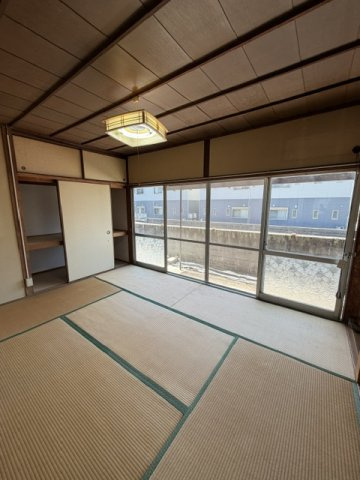大字徳山一戸建ての和室