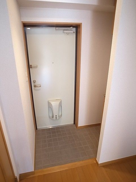 フラワーヒルズの玄関