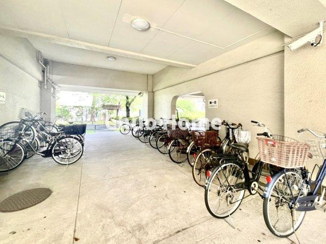 業平橋住宅の駐輪場|【自転車置き場】最新の空き状況や費用などの詳細は担当スタッフまでお問い合わせください。