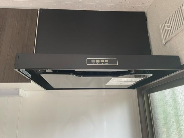 横浜市金沢区富岡東６丁目のアパートのキッチン