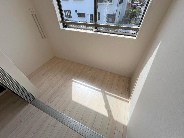 シャルールのバルコニー