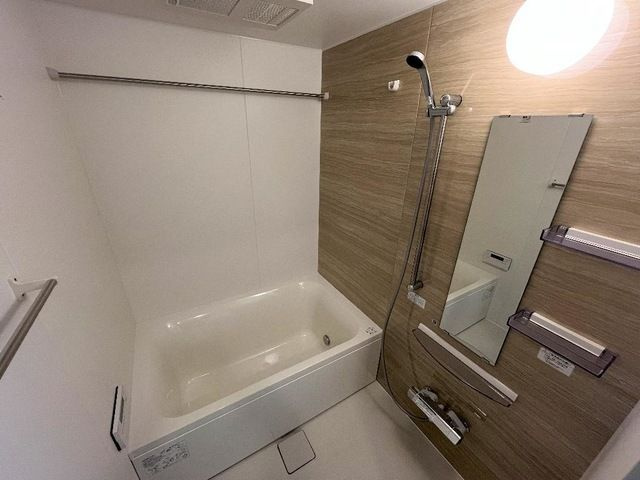 シャルールの浴室