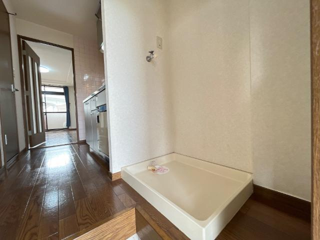 クラージュのその他|洗濯機置場