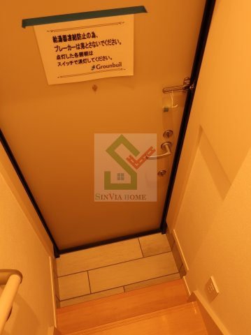 グランビル南大泉の玄関