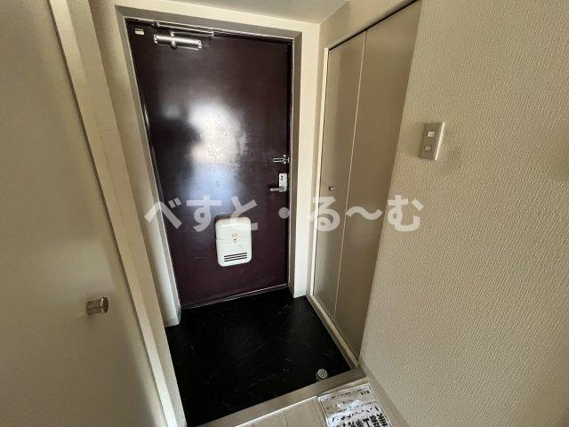 ダイニチコンストラクションの玄関