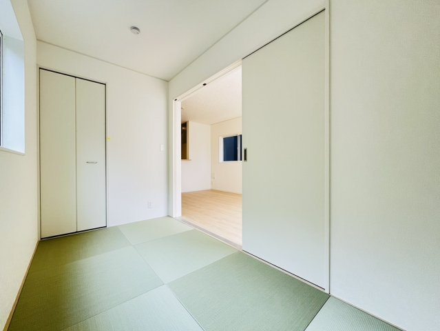 東海市加木屋町陀々法師14番102の一部『仲介手数料無料』新築一戸建て・建売の和室