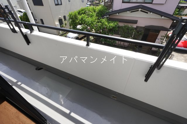 【バルコニー】 | 開放的で明るい空間を演出してくれるバルコニーです