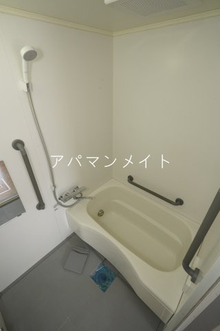 【浴室】 | コンパクトで使いやすいお風呂です