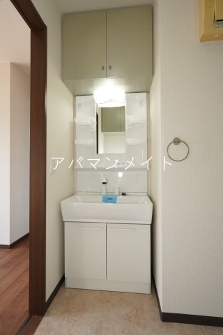 【洗面所】 | 忙しい朝には欠かせない洗面所です