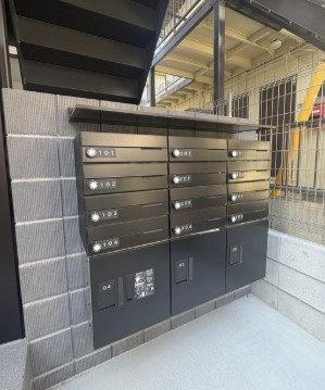 MELLAS西大宮Ⅲのエントランス|同施工参考写真となります