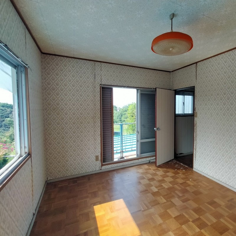 船越町一戸建の洋室