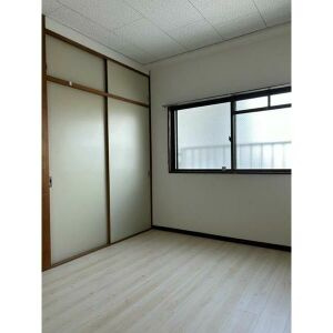 春日井市小野町６丁目の賃貸マンションの内装