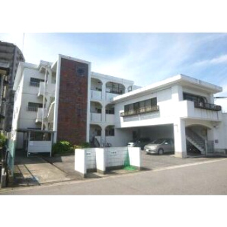 春日井市小野町６丁目の賃貸マンションのエントランス