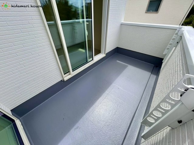 上尾市大谷本郷01期　新築戸建　リナージュ01のバルコニー