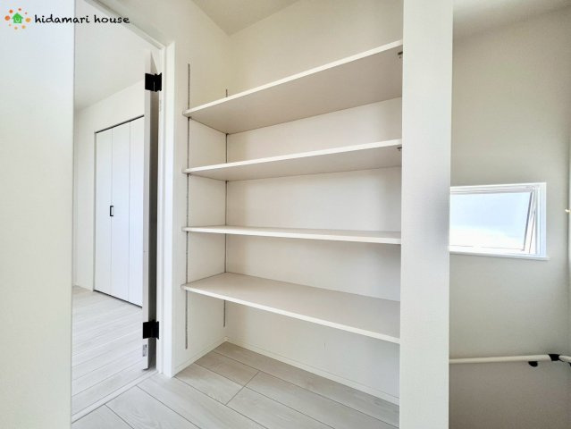上尾市大谷本郷01期　新築戸建　リナージュ01の収納