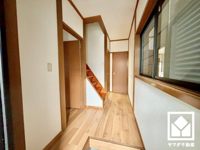 伏見区久我本町の玄関