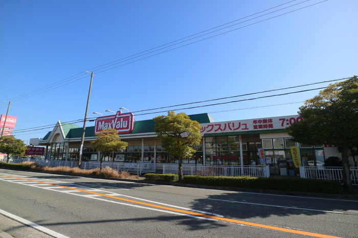 リヴェール コートの周辺