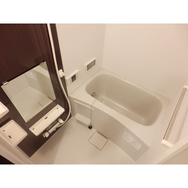 Creo八田壱番館　名古屋市賃貸　仲介手数料無料の浴室