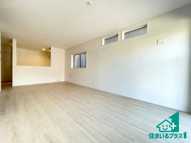 ★宇治市槇島町一ノ坪　限定1邸の前面道路含む現地写真|周辺は落ち着いた街並みの住宅地！子育てがしやすい住環境です！まだ未完成ですが、現地でしかわからない事もございます。是非一度ご覧ください。