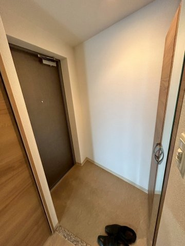 【玄関】 | アークグラン大阪WEST