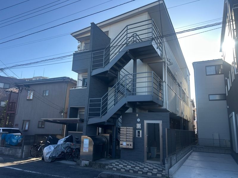 グランフェリオ川口の外観